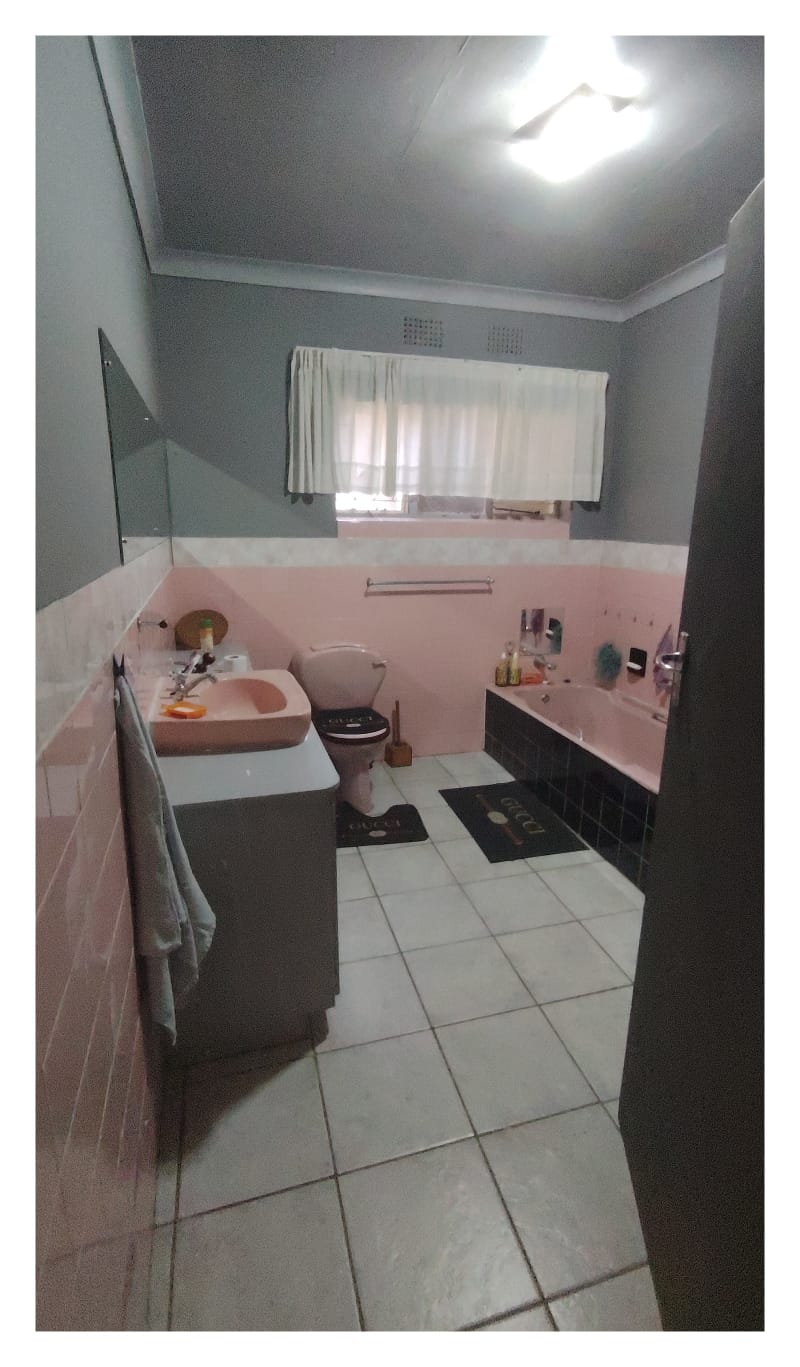 4 Bedroom Property for Sale in Sasolburg Ext 15 Free State